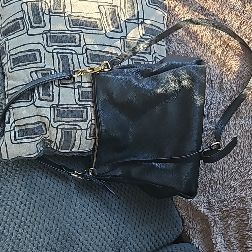 Coach Shay Shoulder Bag